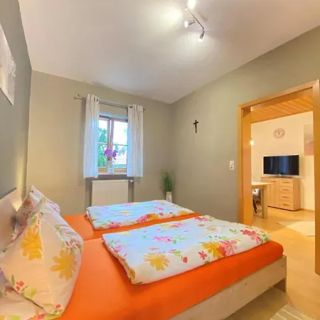 Flat In With A Garden *